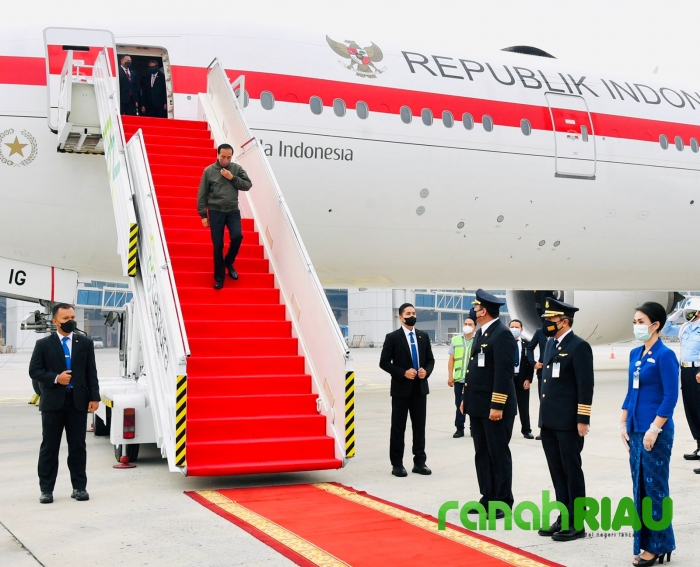 Tanpa ada sambutan di Bandara, Presiden tiba di Tanah Air